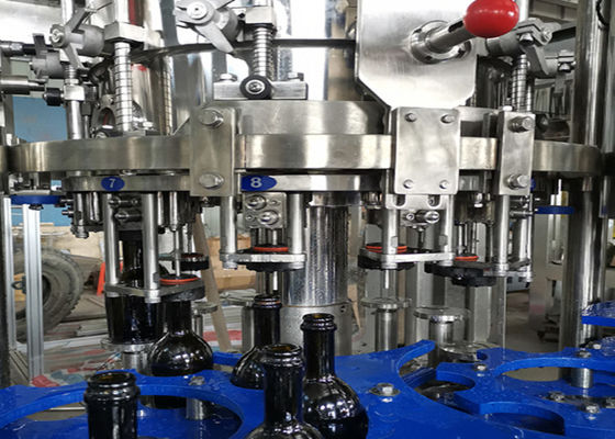Изобарное заполняя пиво делая машиной производственную линию пивной бутылки стеклянной бутылки